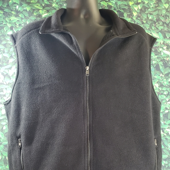 Patagonia Men’s Synchilla Black Vest - 2XL